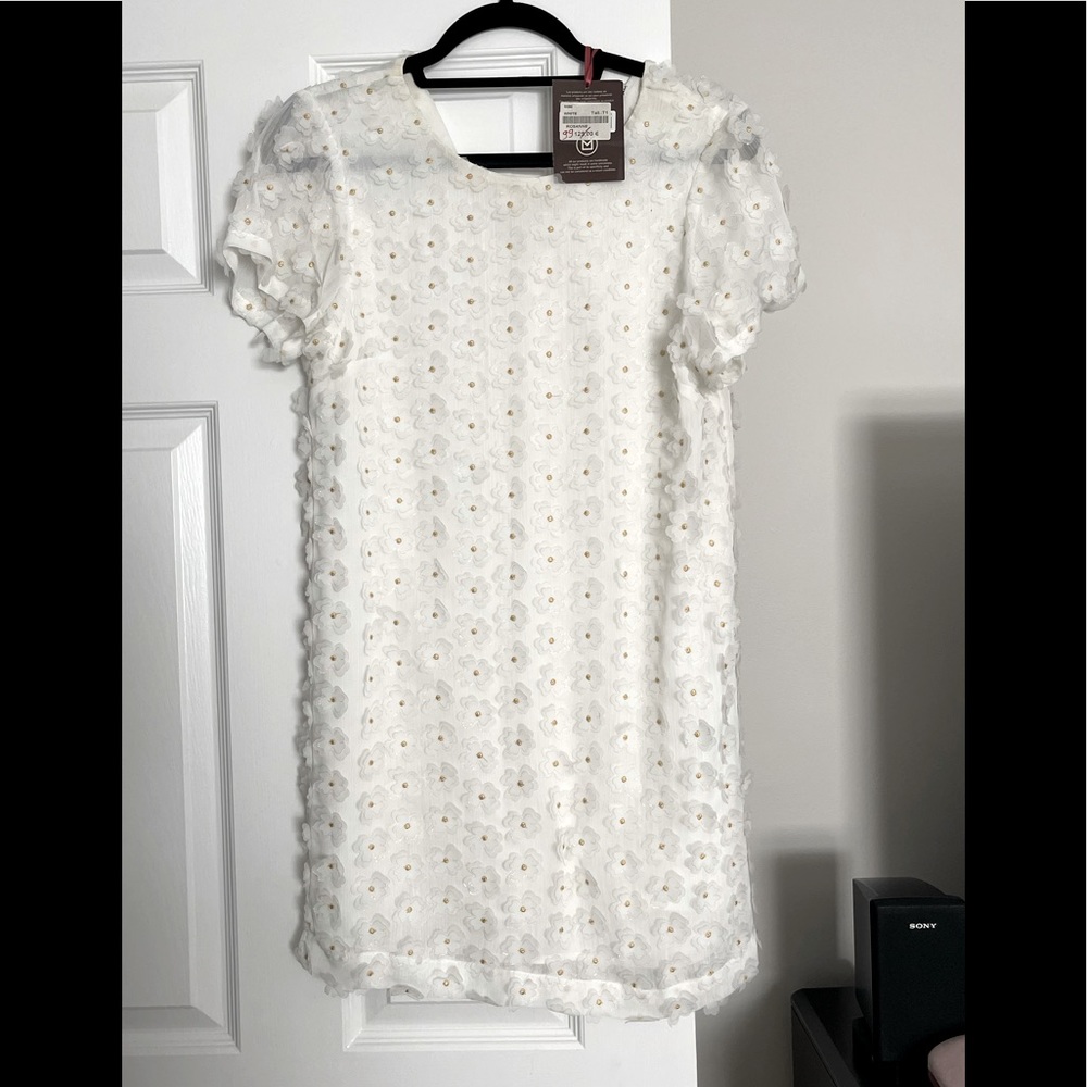 FLASH SALE 💥 Hipanema NWT white dress with floral appliqué and gold accents